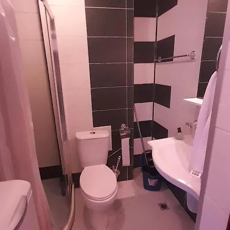 2 Gallery With Poolview *