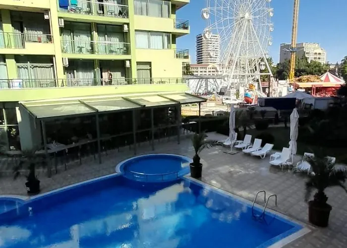 2 Gallery With Poolview Sunny Beach